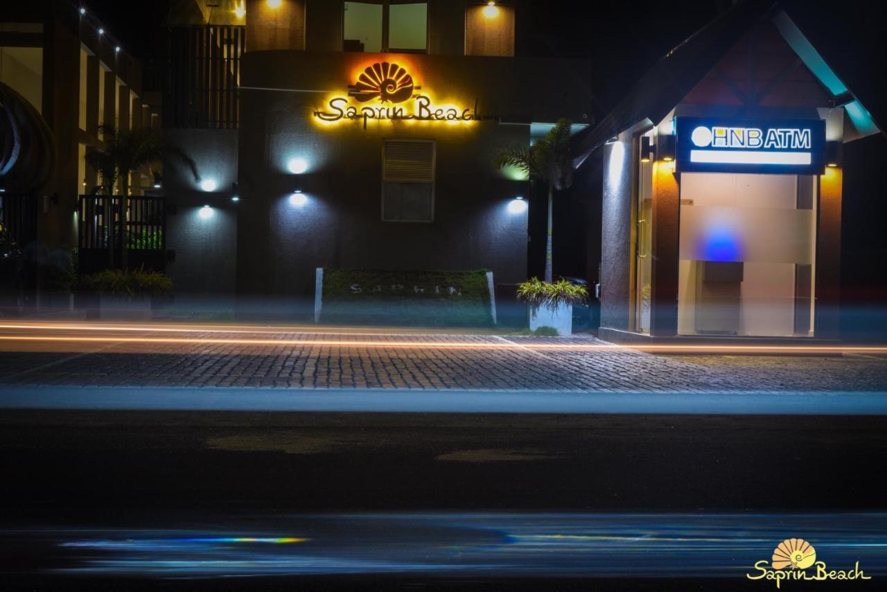 Saprin Beach Resort Uswetakeiyawa Ngoại thất bức ảnh
